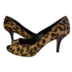 Vince Camuto Kira Pumps 7.5B Leopard Print Haircalf Peep Toe Heels